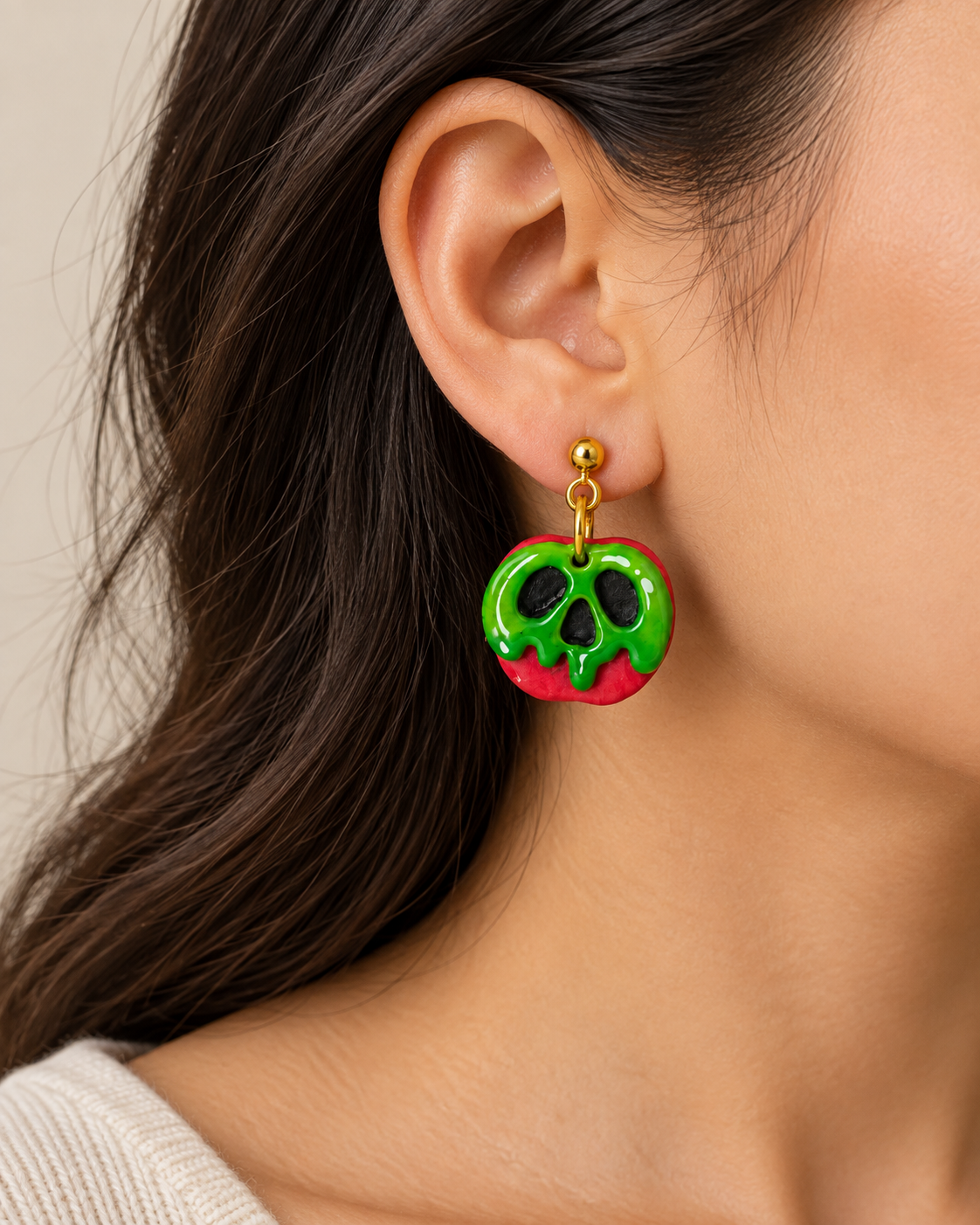 Pendientes Manzana Envenenada inspirados en Blancanieves | Arcilla polimérica